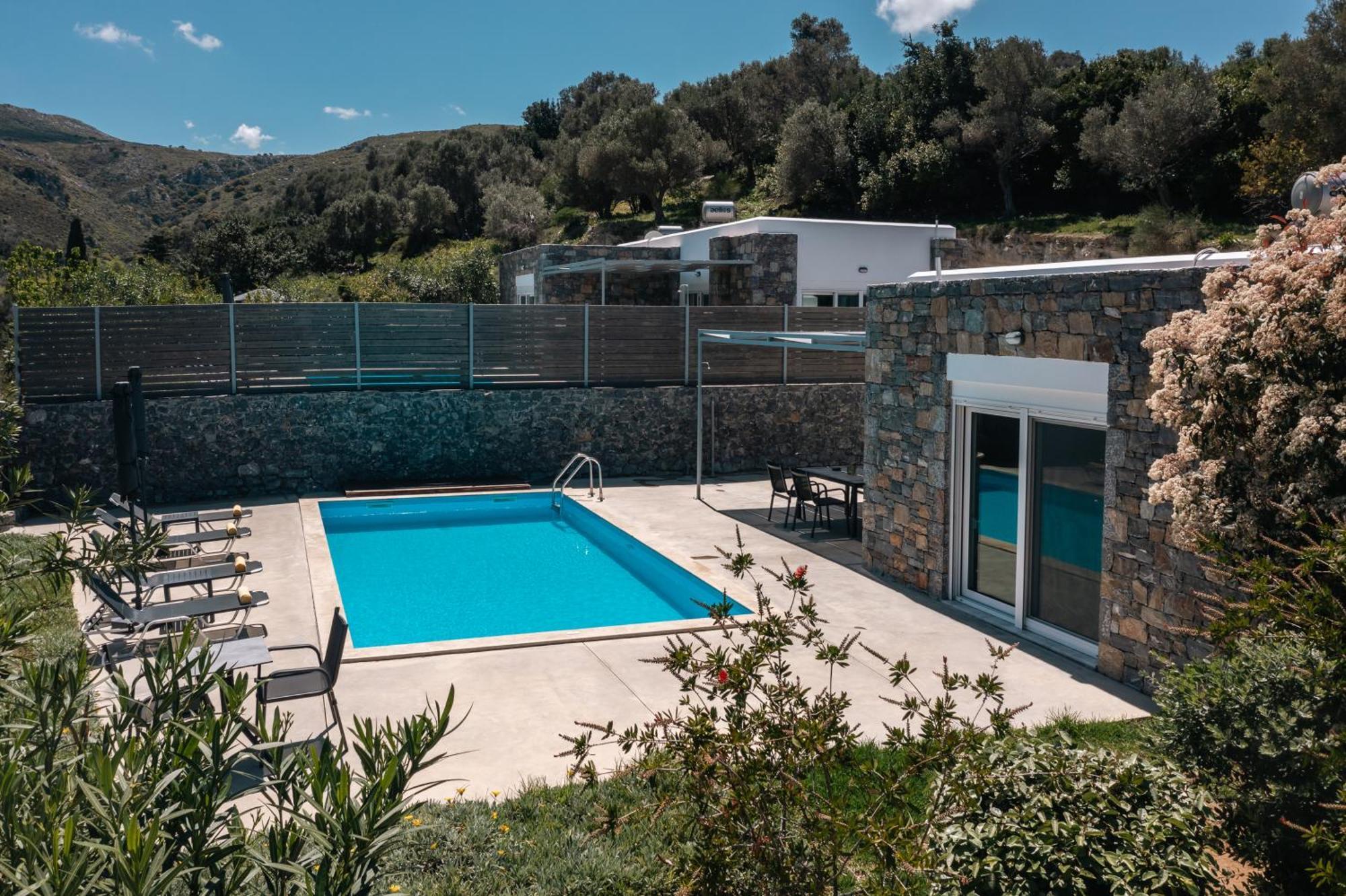 Kalostous Agia Triada Extérieur photo